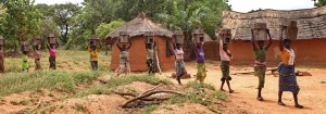 Tourisme solidaire Bénin - retour avec les cuiseurs économes en bois